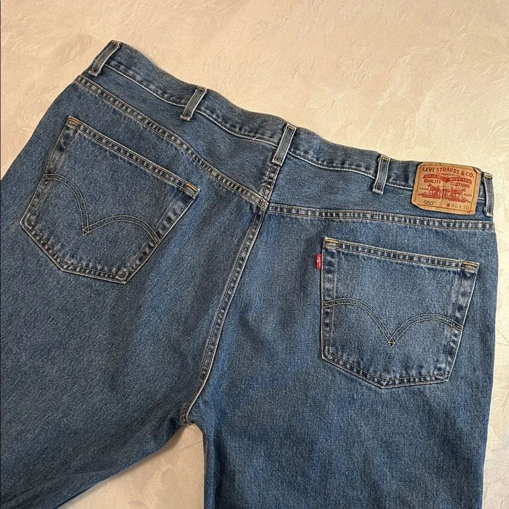 Levi's Classic 550 relaxed 100% cotton Straight Blue Jeans 46 waist